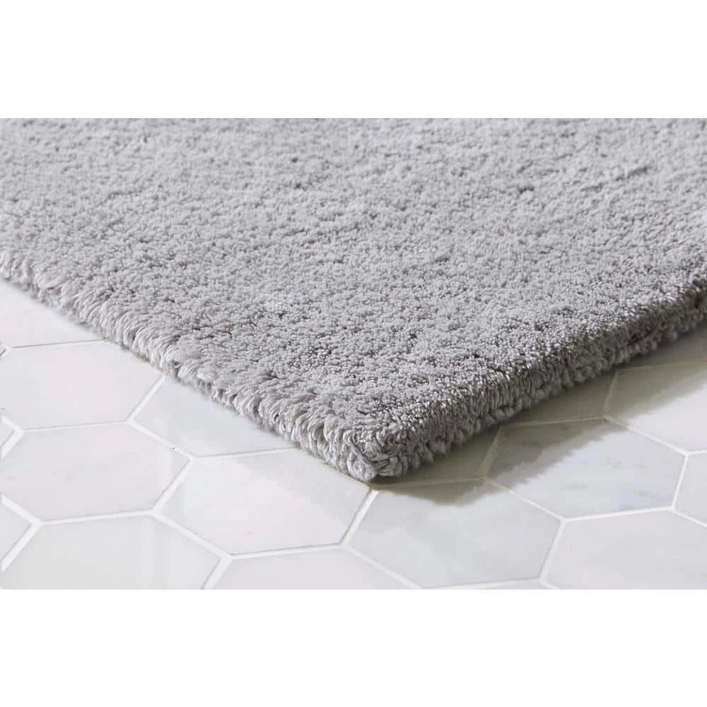 Charcoal 24 in. x 40 in. Cotton Reversible Bath Rug by Home Decorators Collection 5 Charcoal 24 in. x 40 in. Cotton Reversible Bath Rug by Home Decorators Collection - Image 3