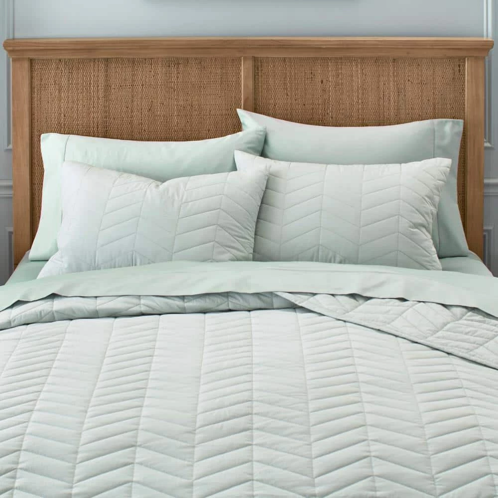 Spring Hill 3-Piece Sea Breeze Green Diamond Cotton Full/Queen Quilt Set by Home Decorators Collection 5 Spring Hill 3-Piece Sea Breeze Green Diamond Cotton Full/Queen Quilt Set by Home Decorators Collection - Image 3