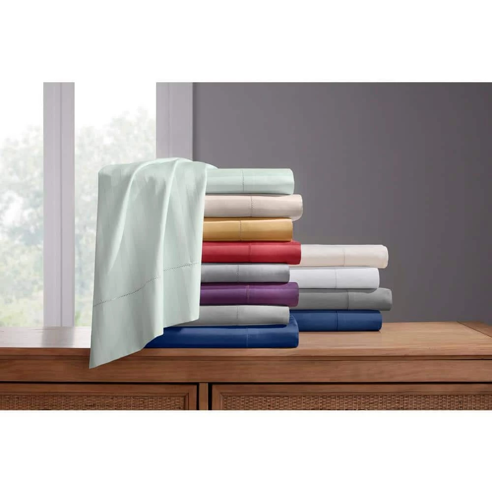 500 Thread Count Egyptian Cotton Sateen 6-Piece Queen Sheet Set in Midnight by Home Decorators Collection 7 500 Thread Count Egyptian Cotton Sateen 6-Piece Queen Sheet Set in Midnight by Home Decorators Collection - Image 5