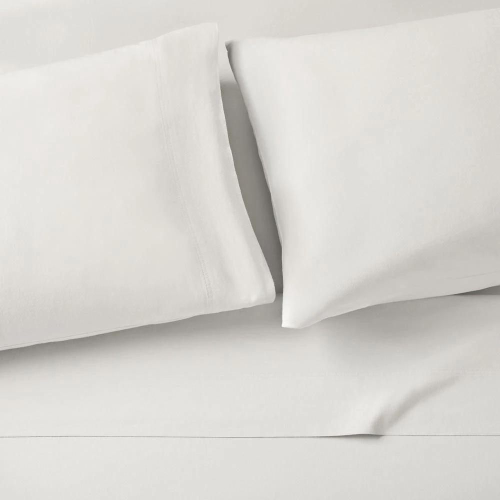 Cotton Linen Shadow Gray 4-Piece Queen Sheet Set by Home Decorators Collection 6 Cotton Linen Shadow Gray 4-Piece Queen Sheet Set by Home Decorators Collection - Image 4