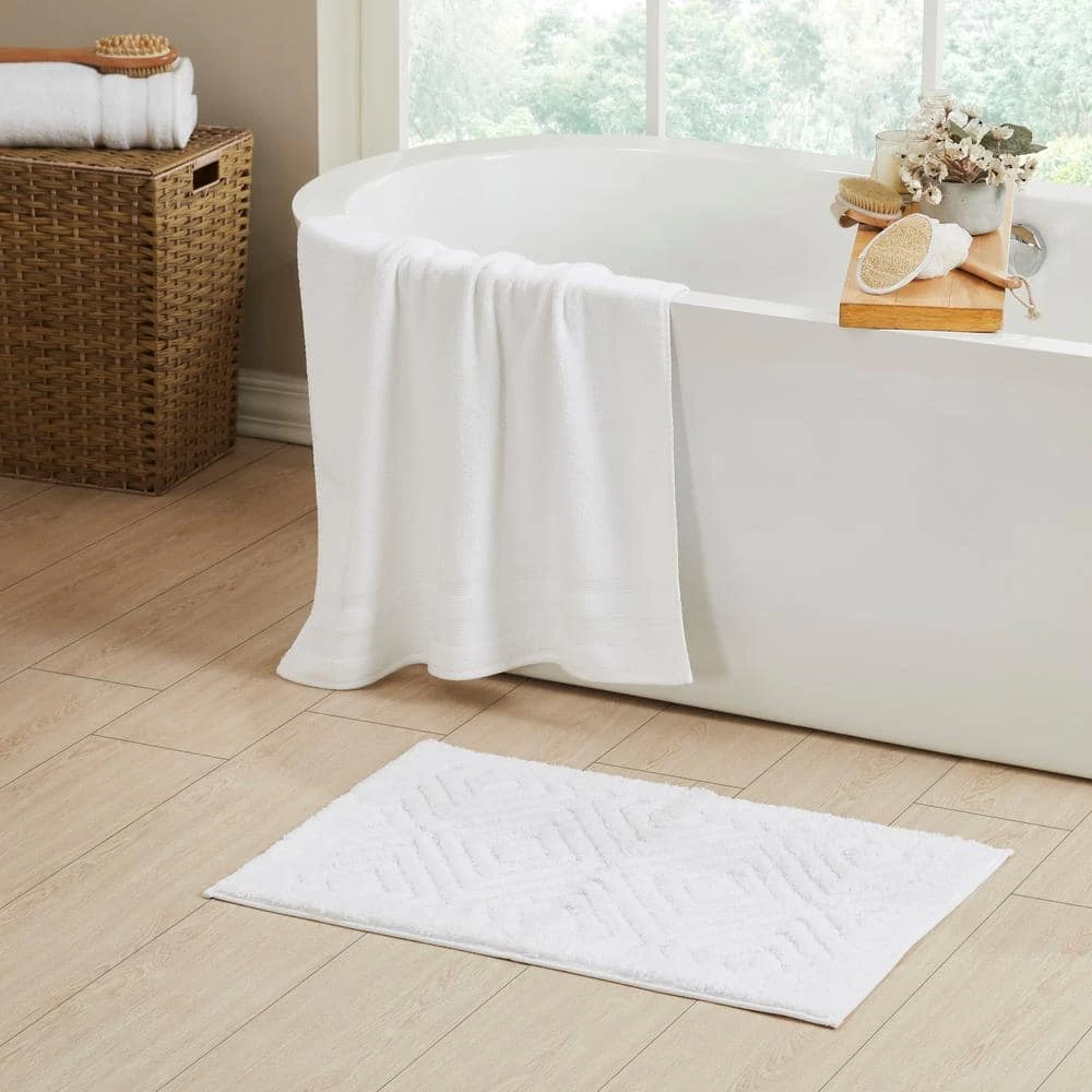Trier Collection White 100% Cotton Rectangle 3-Piece Bath Rug and Towel Set by Better Trends 3 Trier Collection White 100% Cotton Rectangle 3-Piece Bath Rug and Towel Set by Better Trends